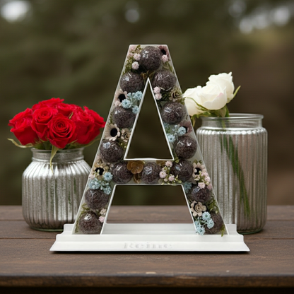 Letter Display with a Personalizable Base